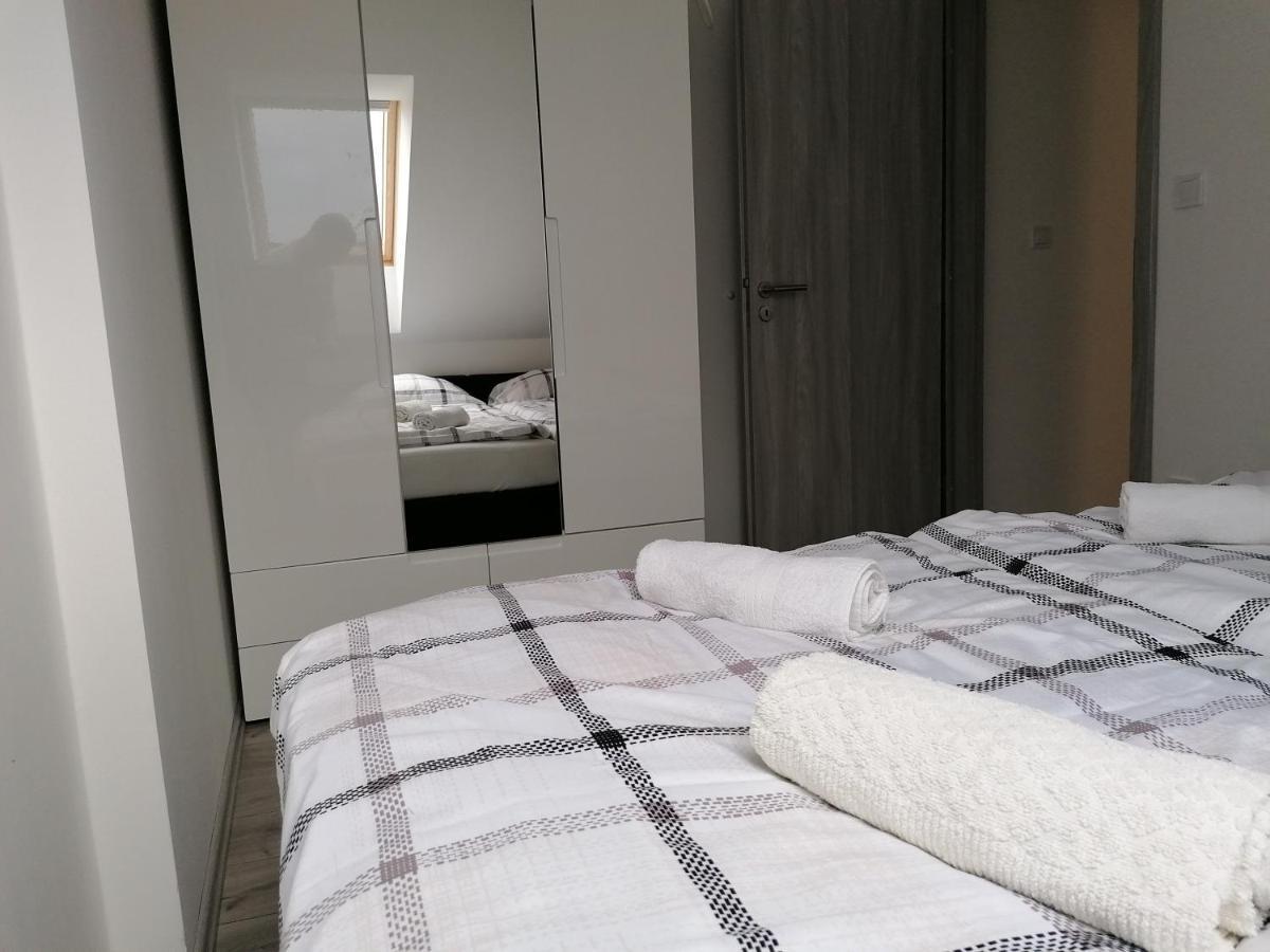 Mohacs Apartman Exteriör bild