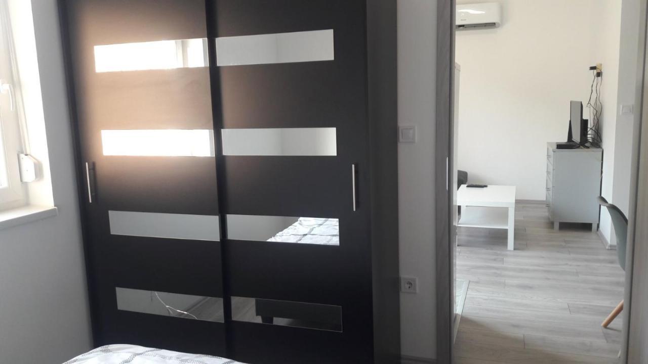 Mohacs Apartman Exteriör bild