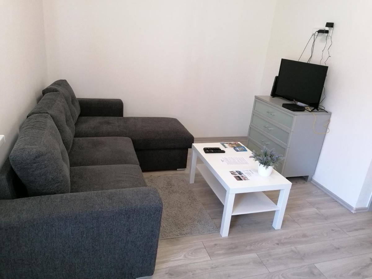 Mohacs Apartman Exteriör bild